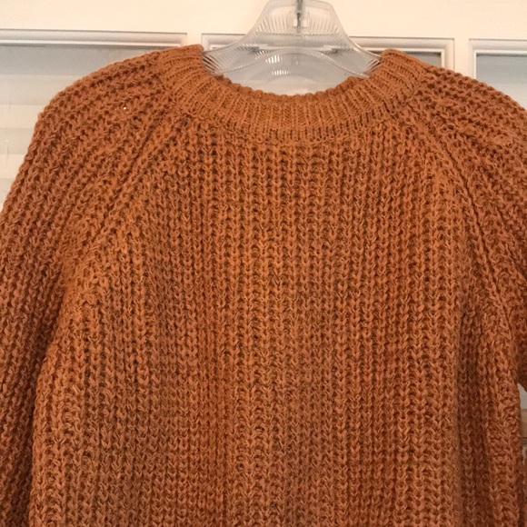 NWOT Leonardo Zeng burnt orange scoop neck sweater - Picture 2 of 5